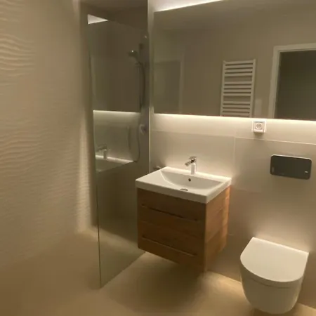 Διαμέρισμα Apartment, 5min Downtown *