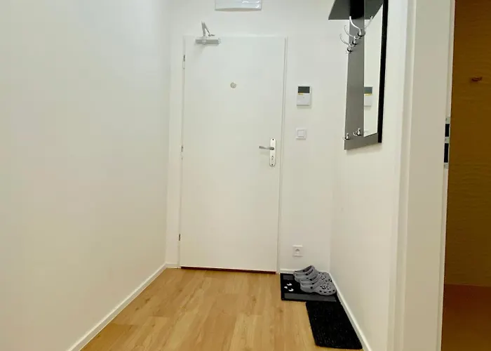 شقة Apartment, 5min Downtown برنو